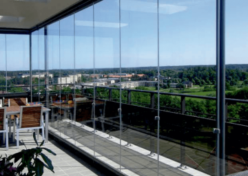 Cam Balkon